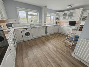 Photo 7- click for photo gallery